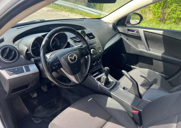 Mazda 3 cena 22800 przebieg: 225088, rok produkcji 2012 z Radzymin małe 92